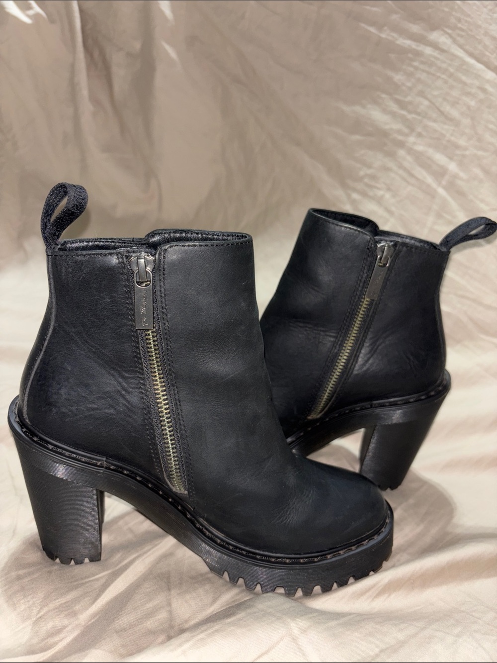 Dr. Martens Magdalena boots - Picture 4 of 9